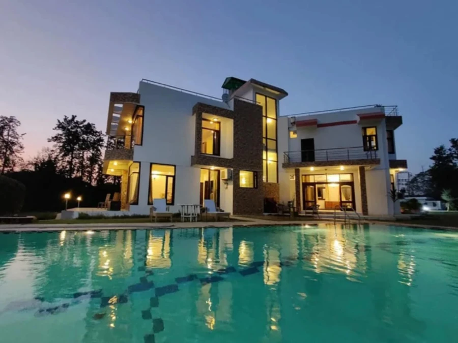 Birdsong Asola Farmhouse