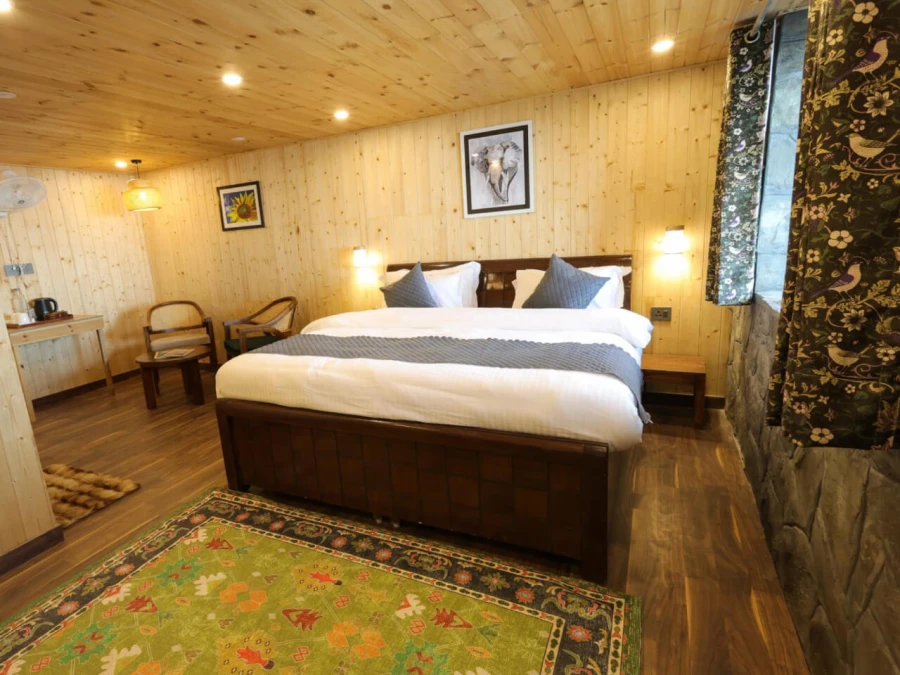 Hunters Lodge